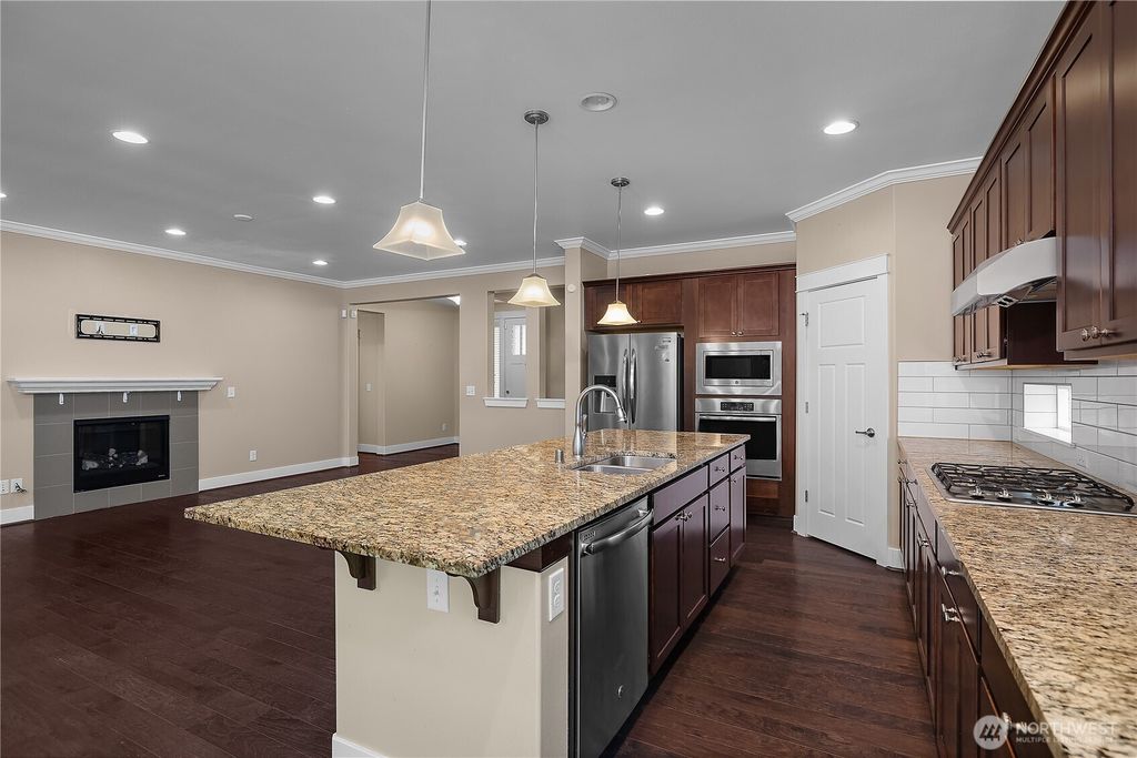 1382 89th Avenue, Tumwater, WA - More