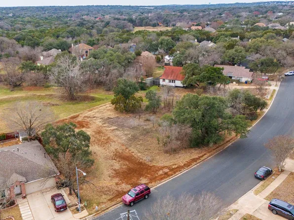 5609 Kayview Dr, Austin, TX 78749