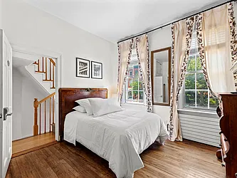 30 8th Avenue, #3