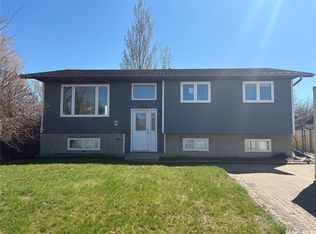 1126 BRETT BAY, Regina, SK S4N 6N7