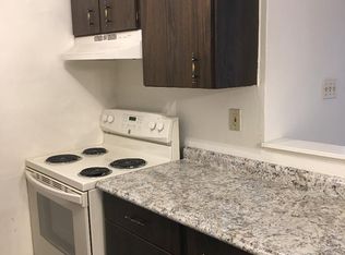 Chancellor Square Court, Saint Louis, MO 63122