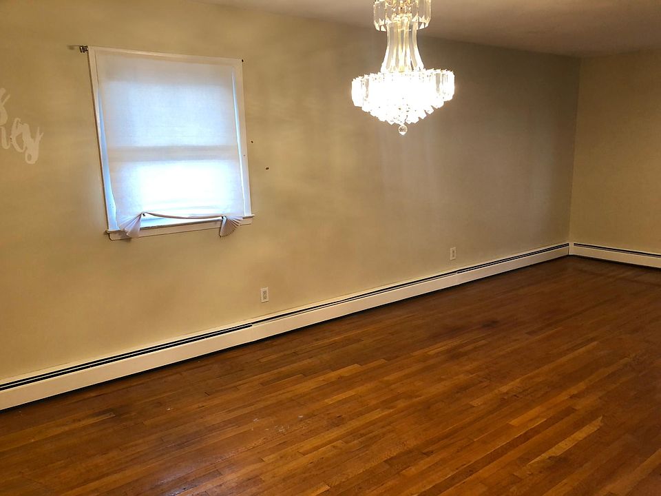 1179 Dutch Broadway Valley Stream, NY, 11580 Apartments for Rent Zillow
