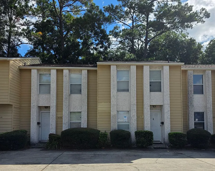 ZSBarnes Rd Townhomes