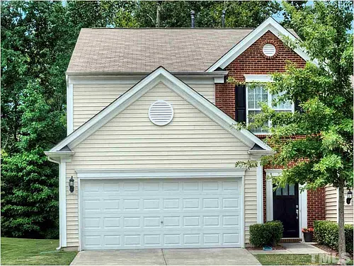 516 Dyersville Dr Photo 1