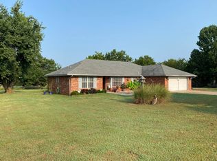 404 E Lakeview Dr, Tecumseh, OK 74873