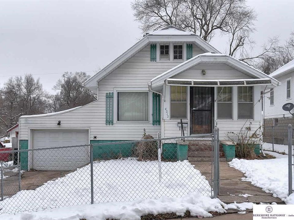 1st image of 4212 Corby St