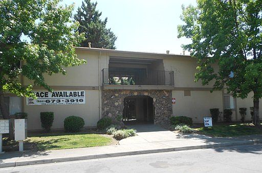 1st image of 1210 Kenny Dr APT 13