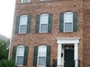 1592 Leeds Castle Dr APT 101, Vienna, VA 22182