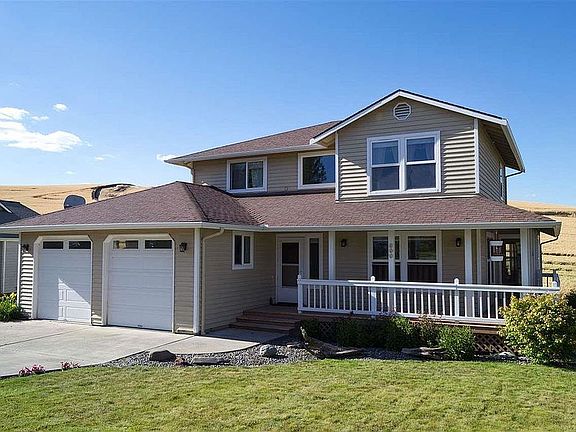 3rd image of 300 NW Parr Dr