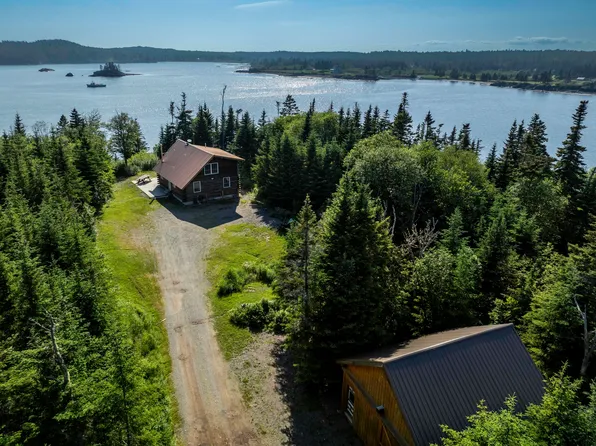 69 Jims Head Road, Lubec, ME 04652