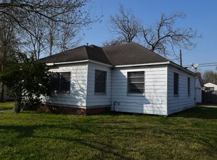 7423 Moss Rose St, Houston, TX 77012