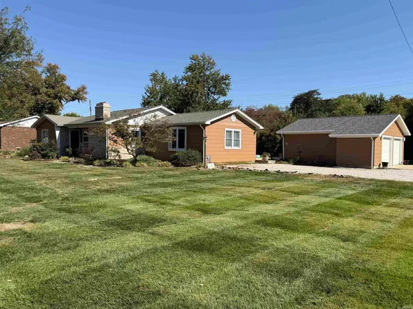 303 Eastgate Dr, Vincennes, IN 47591