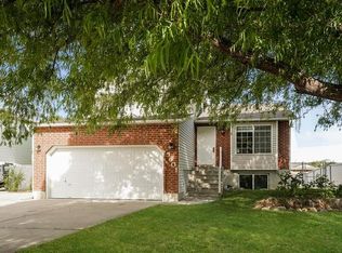 5601 S 3850 W, Roy, UT 84067