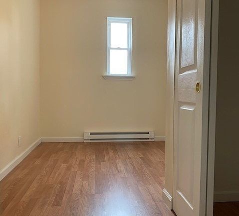 5th image of 7313 Utopia Pkwy #2