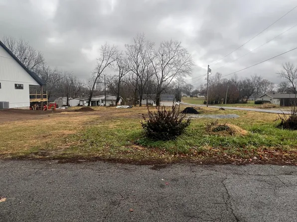 315 W Linn, Marionville, MO 65705