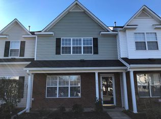 4611 Cross Ridge Ln, Greensboro, NC 27410