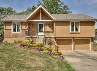 1018 Se 7th Street, Lees Summit, MO 64063