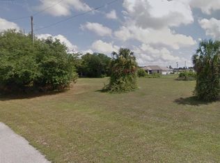 1806 NE 34th Ln, Cape Coral, FL 33909