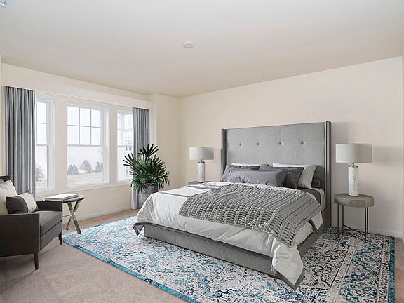 Spacious Owner s Suite