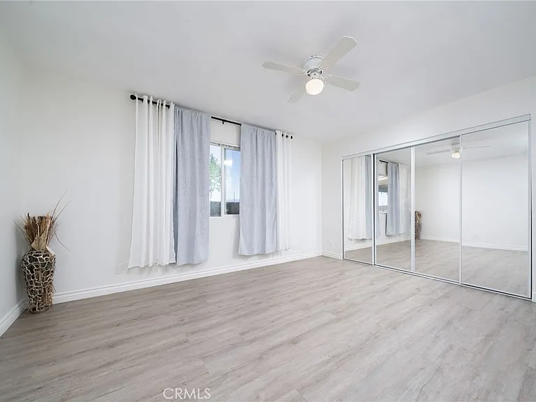 11945 Bornite Ave — Photo 18