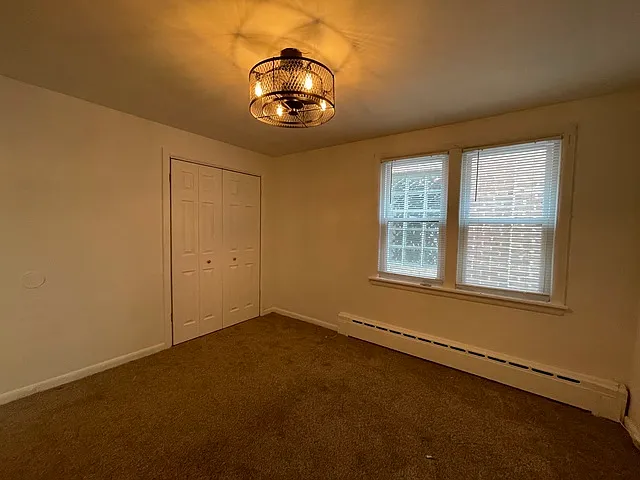 3S230 Warren Ave #2 — Photo 6