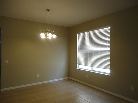 4th image of 8407 Deer Chase Dr