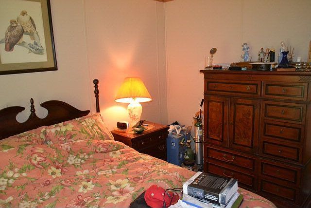 2nd image of 11 Pruitt Ln #1