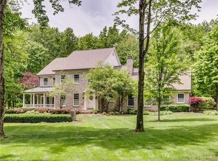462 Rockwood Cir, Peninsula, OH 44264