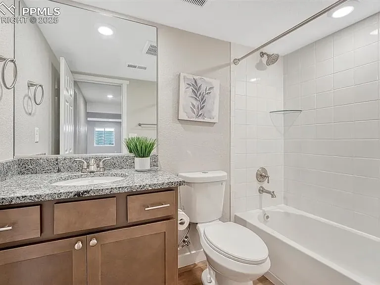 4176 Orchid St — Photo 24