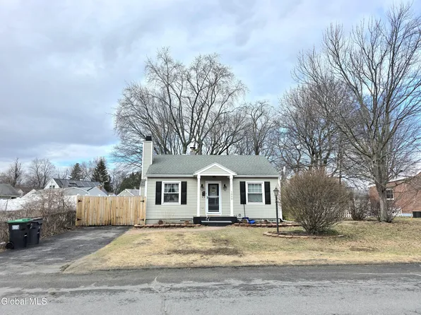 1020 6th Street, Rotterdam, NY 12303