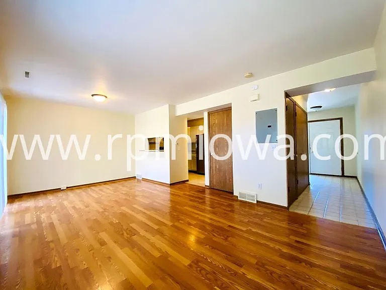 1511 N Dakota Ave #2 — Photo 3