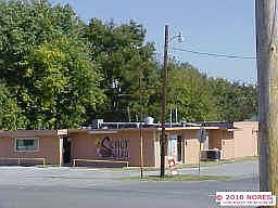 1st image of 912 S Osage St