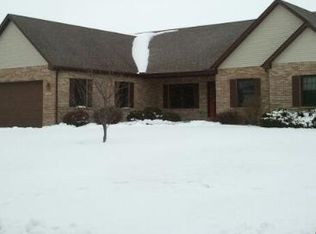 20 Bailey Creek Dr, Tonica, IL 61370
