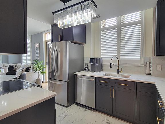 2nd image of 155 Potomac Psge Unit 520