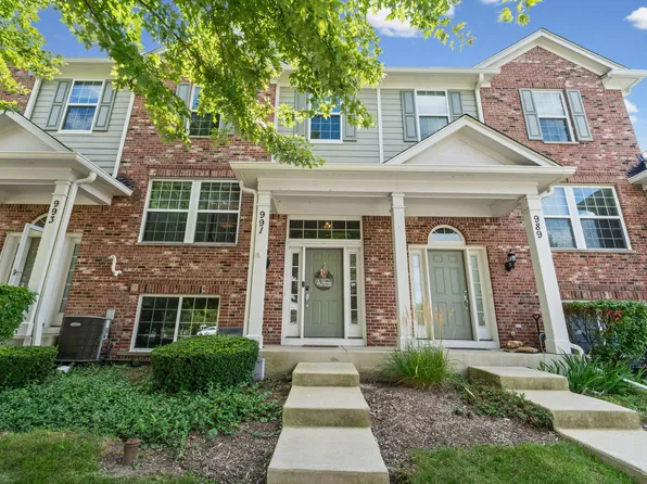 991 Reserve Dr, Elgin, IL 60124