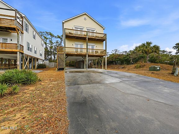 2nd image of 3498 Windy Point Road SW