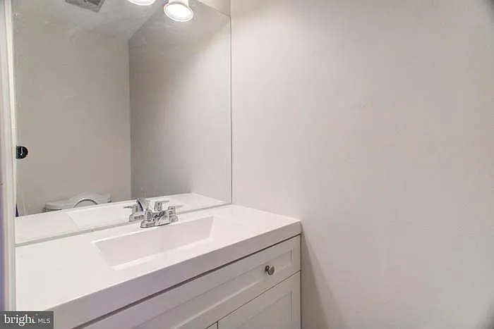 5416 New London Park Dr — Photo 7