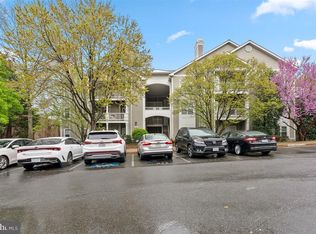 1708 Lake Shore Crest Dr APT 24, Reston, VA 20190