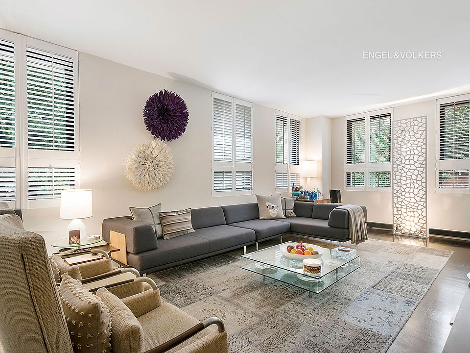 1st image of 170 E End Ave APT 2D