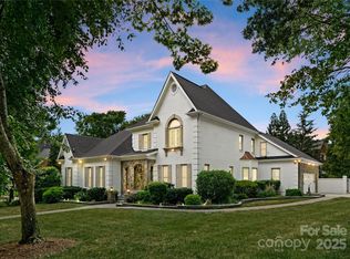 4208 Black Sycamore Dr, Charlotte, NC 28226