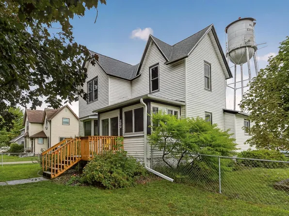 300 Irvin St, West Concord, MN 55985