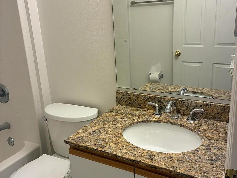 1776 Vista Lake Cir — Photo 17