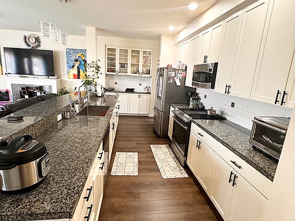 Kitchen +Bar Area