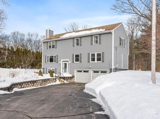 437 Johnny Appleseed Ln, Leominster, MA 01453