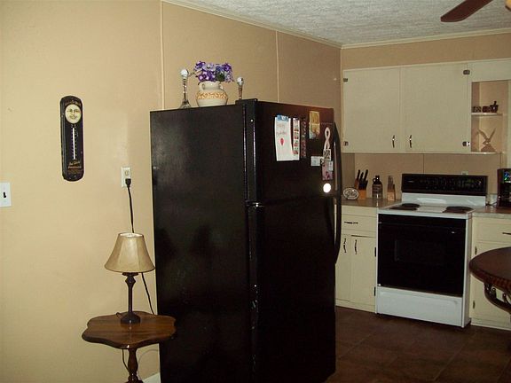 3rd image of 341 Carrol St