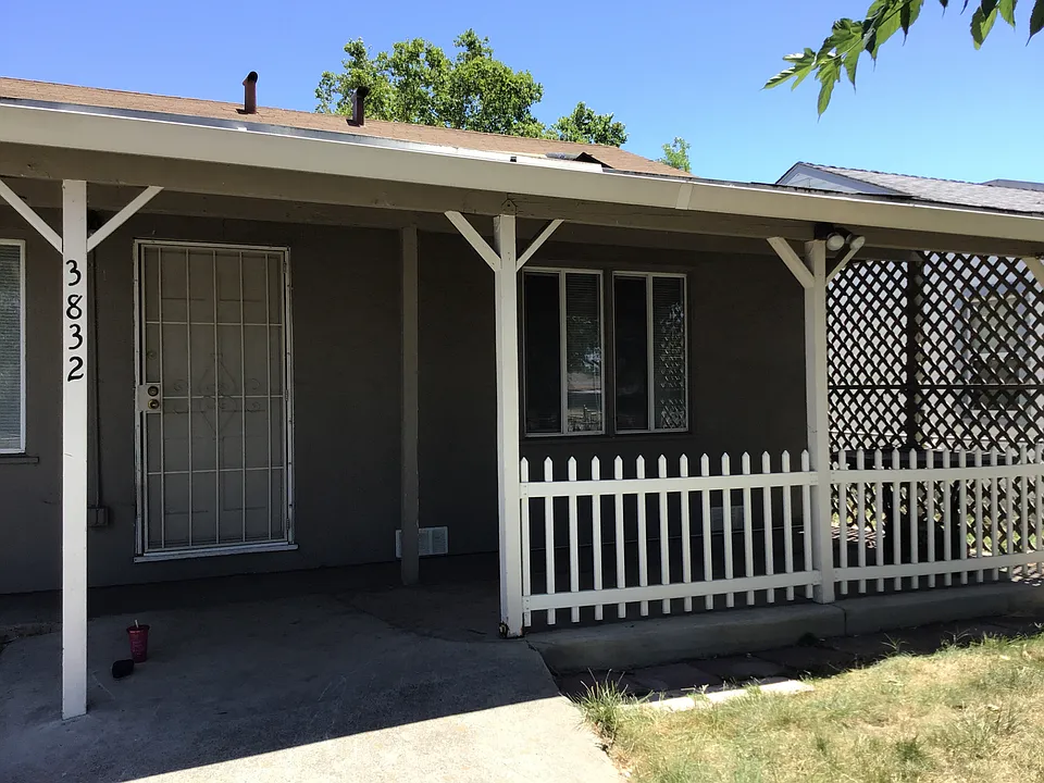 3832 Natoma Way