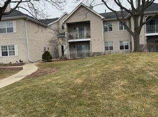 788 N Gary Ave Unit 103, Carol Stream, IL 60188