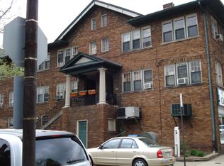 1402 Severn St, Pittsburgh, PA 15217