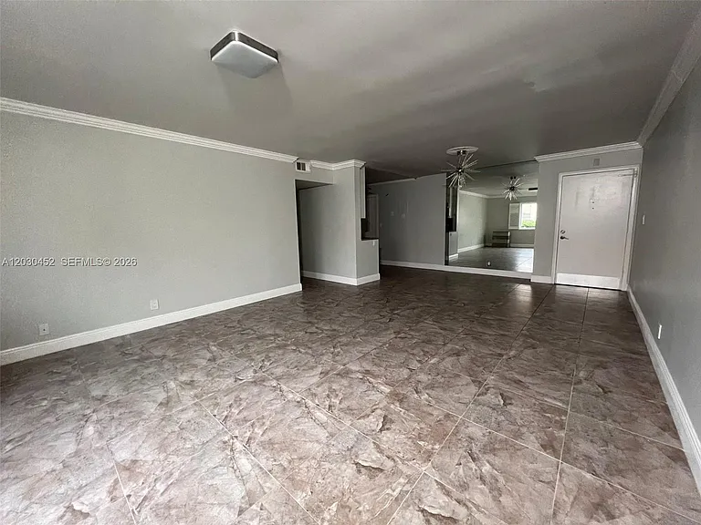 136 NE 19th Ct #105F — Photo 11