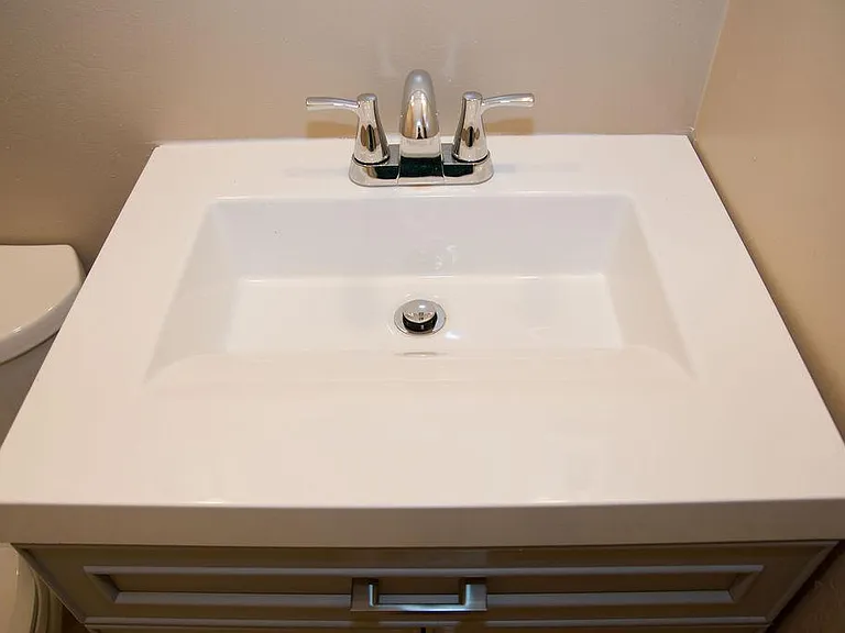 1223 Greenbrier Rd #1/2 — Photo 4